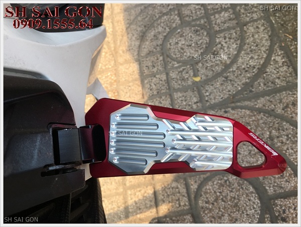 Photo gác chân Biker CNC cực cool cho xe SH 2017 giá cực rẻ chính hãng tại Quận 5